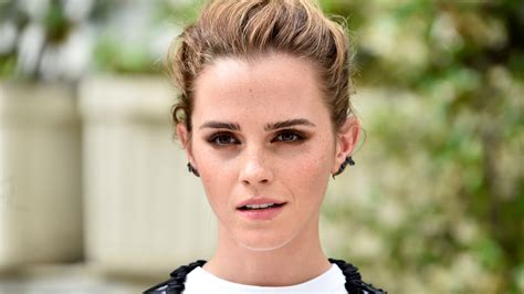 3840x2160 Emma Watson Celebrities Girls Gorgeous  552 Kb