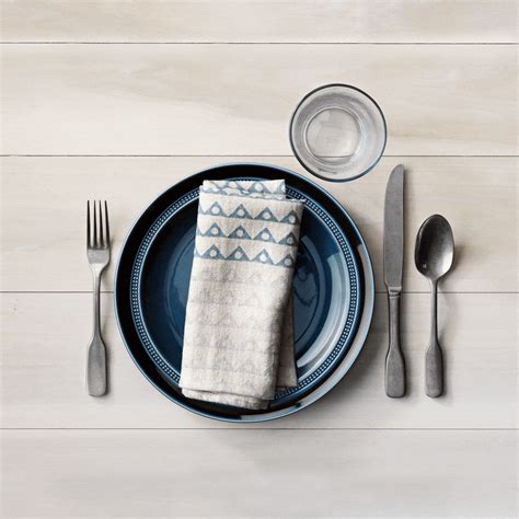 How To Set A Proper Dinner Table With Place Settings Elcho Table