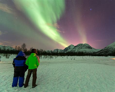 Tips & Tricks: Dressing for Northern Lights Viewing