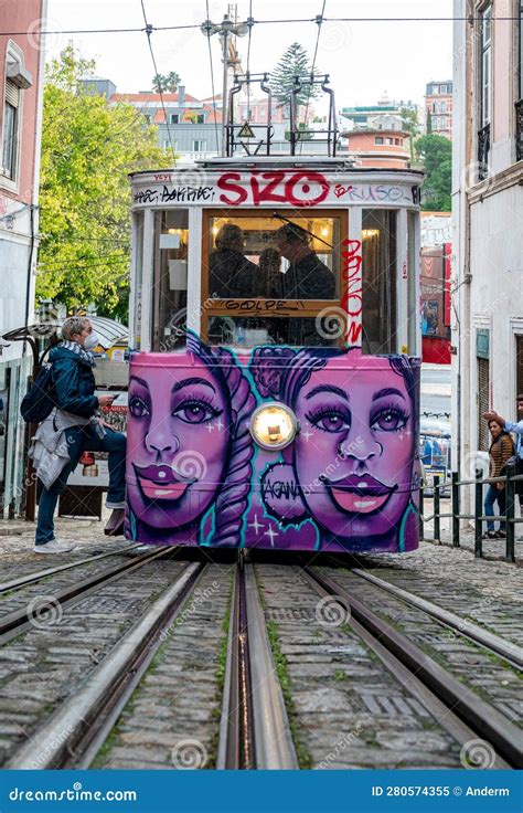 Lisbon Portugal October 31 2022 Funicular In The City Center Of