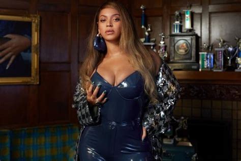 Beyoncé Serves Luxury Sex Appeal in a Naked Dress