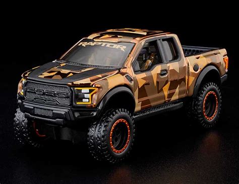 2017 Ford F 150 Raptor Diecast Debuts As Limited Edition Desert Runner