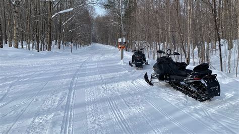 Ripping The Trails In Michigans Snow Belt Youtube