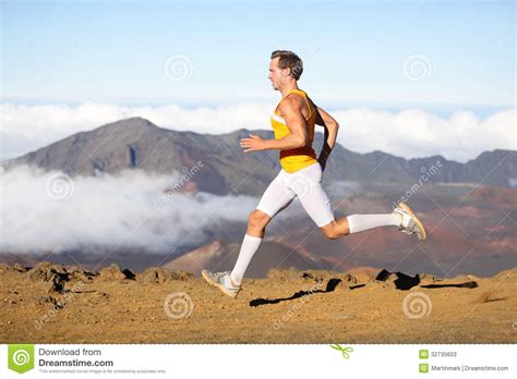 Runner Man Athlete Running Sprinting Fast Stock Photos Image 32735603
