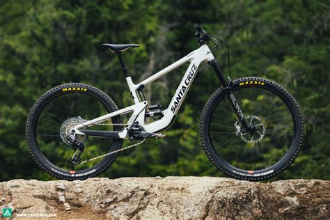 First Ride Review Of The New Santa Cruz Heckler Sl One Heckler Extra