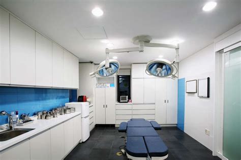 Cella Medical Clinic Office Interior Design Modern Contemporary