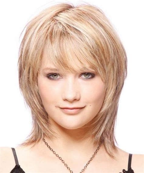 Low maintenance medium length haircuts for thin hair. 20 Photo of Low Maintenance Short Haircuts For Round Faces