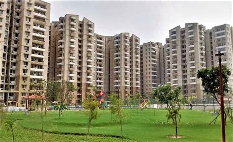 Top 10 Best High Rise Residential Societies For Living In Noida