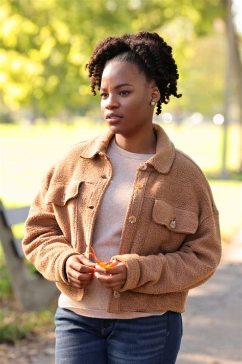 Shanice In The Park 4400 Season 1 Episode 9 Tv Fanatic