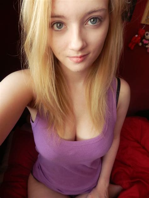 Blonde Selfie Foto Porno Eporner