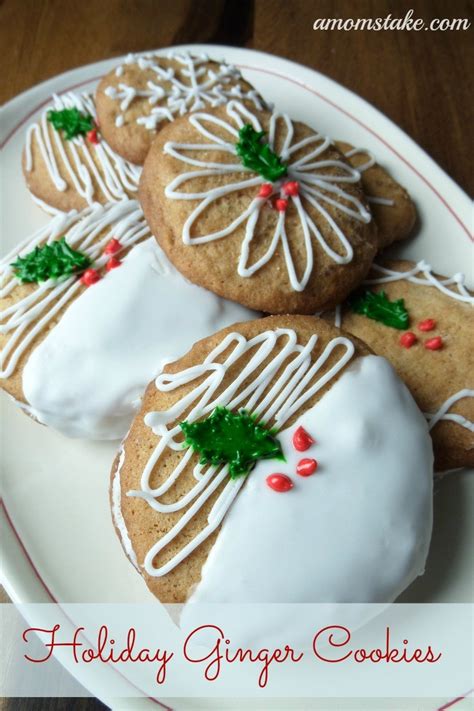 It's a lightly sweet cookie that is coated in powdered sugar. Top Ten Christmas Cookies / 150 of the Best Christmas ...