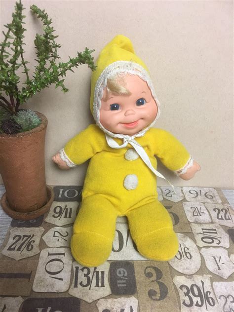 Yellow Mattel 70s Baby Beans Doll Beanbag Plush Doll Baby Bonnet