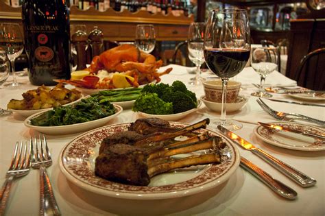 15 Best Steakhouses In Nyc For Porterhouses Sirloins And Rib Eyes