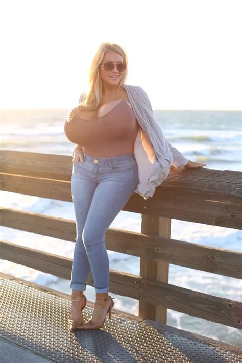 Strict Mormon Turned Curvy Model With 54 Inch Boobs Posts Epic