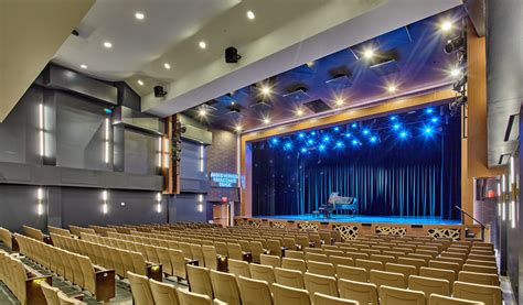 Rogers Palmer Performing Arts Center - Salas O'Brien