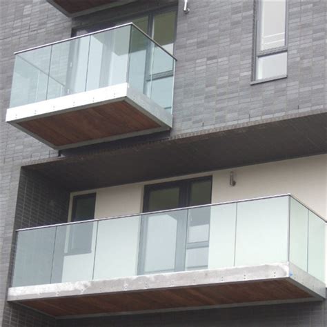 U Channel Aluminium Frameless Glass Railing For Deck Balcony