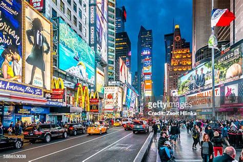 Busy Street At Night Photos and Premium High Res Pictures - Getty Images