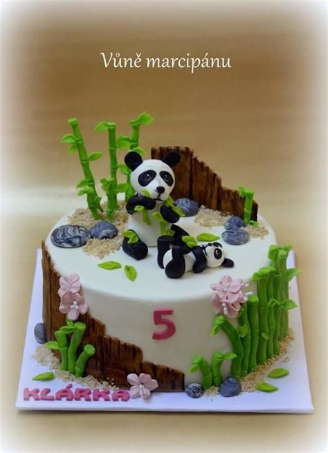 Cake With Pandas Panda Cakes Mini Cakes Birthday Cool Birthday Cakes