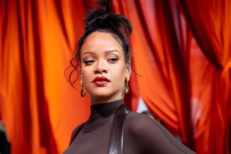 Rihanna Just Nabbed A New Penthouse In La — Take A Look Inside The