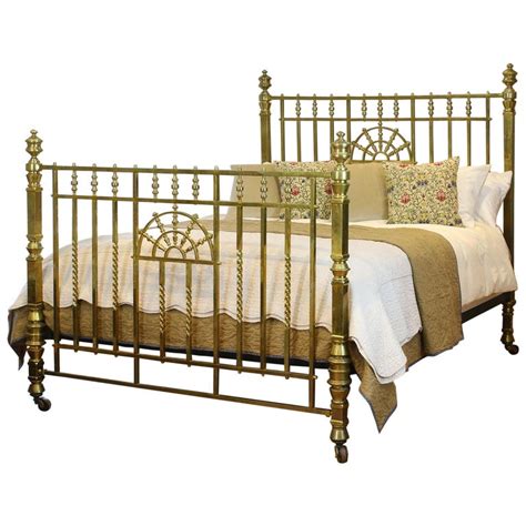 Wide Victorian Brass Antique Bed Msk66 For Sale At 1stdibs