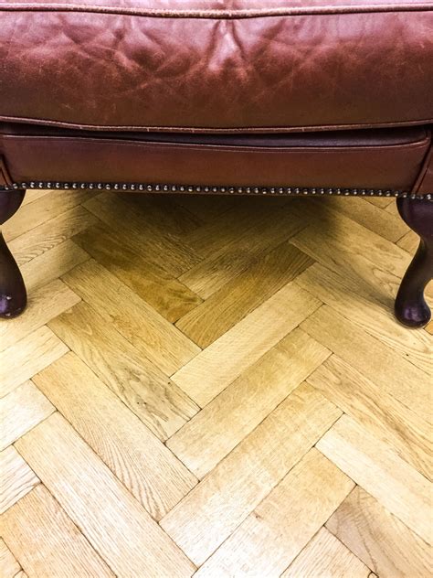 Tumbled Oak Parquet Floor Classic Wood Floors Oak Parquet Flooring