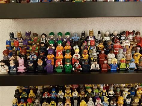 Display Cases Archives Minifigure Price Guide