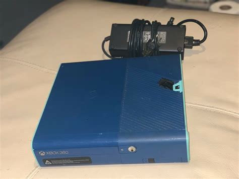 Xbox 360 E 500gb Blue And Teal Console And Energy Brick Most