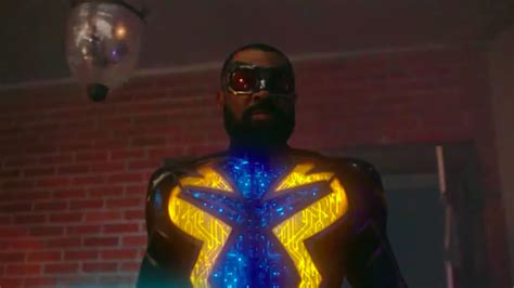 Black Lightning Joins The Arrowverse In Crisis On Infinite Earths Episode 3 Promo