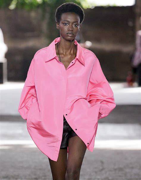 The 10 Best Bright Pink Shirts That Are Currently Trending Who What Wear