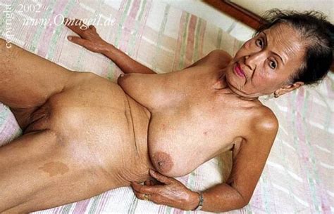 Asian Granny Nekad Nude