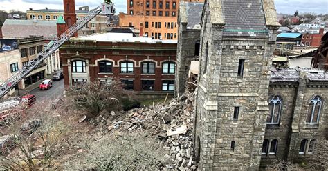 Historic Church Collapses In Downtown New London Ct New England News