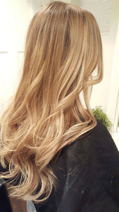 25 Honey Blonde Haircolor Ideas That Are Simply Gorgeous
