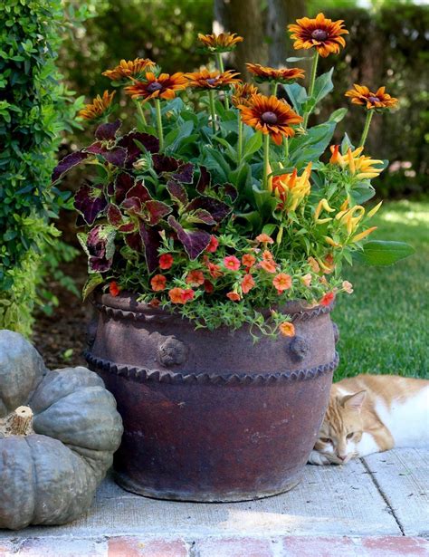 35 Beautiful Fall Planters Outdoor Ideas For Awesome Home Front 0033
