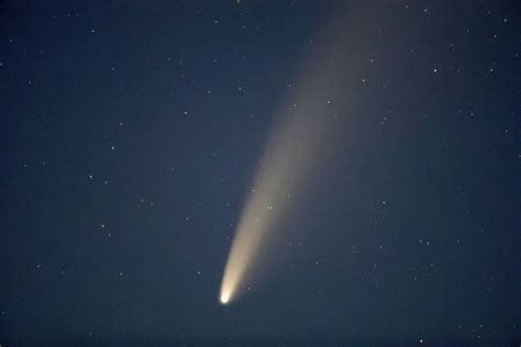 Comet Neowise Over Stonehenge Amazing Photos Show Celestial Visitor