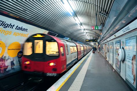 Warning London Underground Polluted With Metallic Particles Small