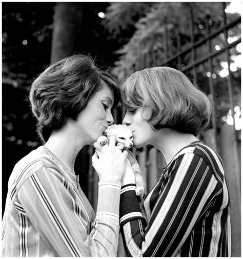 Catherine Deneuve And Françoise Dorléac Kissing A Pup 1960 Oldschoolcool