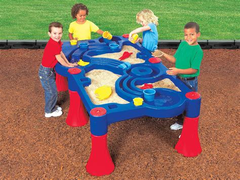 Indooroutdoor Sand And Water Tables Play With A Purpose