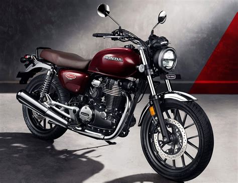 With japan finally seeing their official release of the new the cb350 is the perfect beginner's motorcycle, and given the price they currently sell for in japan and india, would make a very strong contender for. 2021 Honda CB350 Guide • Total Motorcycle