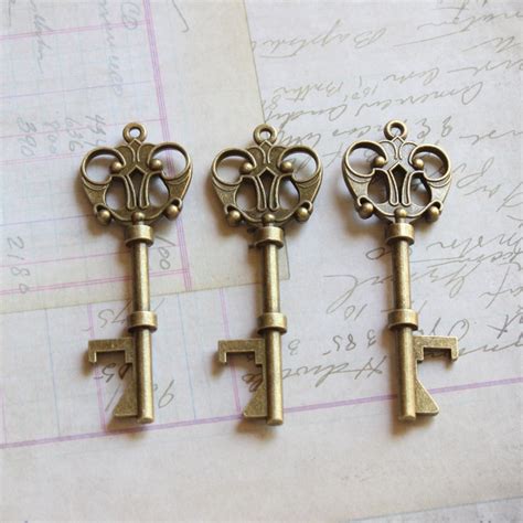 10 Large Skeleton Keys Bottle Openers Antique Brass Double Etsy