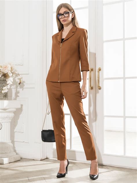 Schicker hosenanzug oder elegantes kostüm? Damen Hosenanzug - Hosenanzüge & Overalls - Kleidung