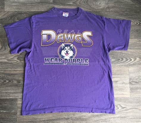 Washington Huskies 90s Shirt Real Dawgs Wear Purple Tshirt University
