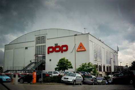 Petr kellner se narodil 20. Kdo je Petr Kellner, ki kupuje družbo Pro Plus? - Moja ...
