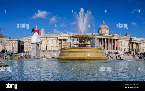 National Gallery Behind The Fountain Trafalgar Square London England