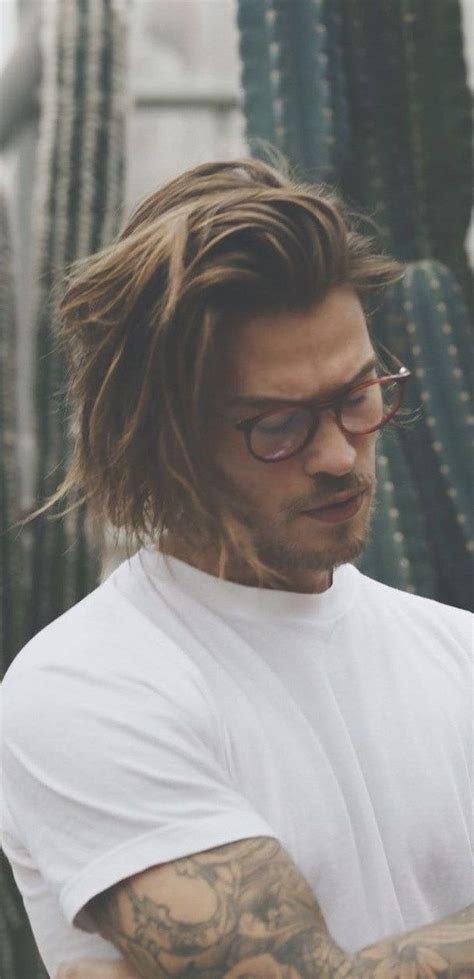 25 Super Inspirational Long Hairstyles Men Can Try To Make Women