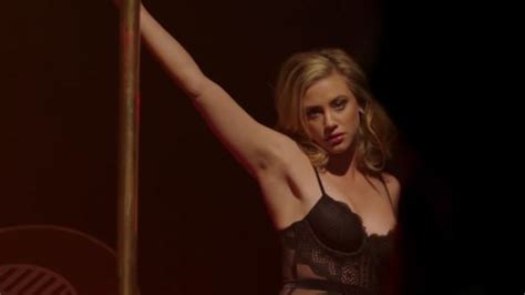 Riverdale Season Three Lili Reinhart Talks About Striptease Scene And Shows Success