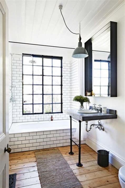 It's classic, it's cheap, it's ubiquitous. 25 Subway Tile Ideas For Your Bathroom - Shelterness