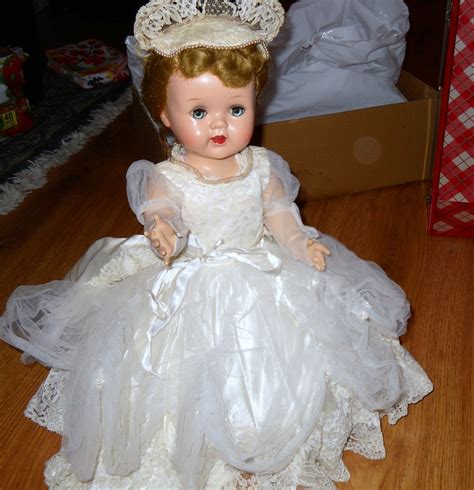 1950s 60s Ideal Saucy Walker 17 Doll Wtrunk Clothes Wedding Gown