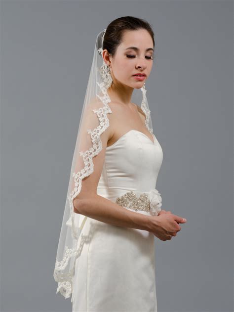 Bridal Mantilla veil alencon lace V040 - white/ivory-V040