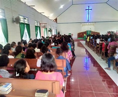2014 adalah 15 orang dari persekutuan anak dan remaja (par) gki. Liturgi Ibadah Natal Anak Sekolah Minggu Gki Di Papua ...