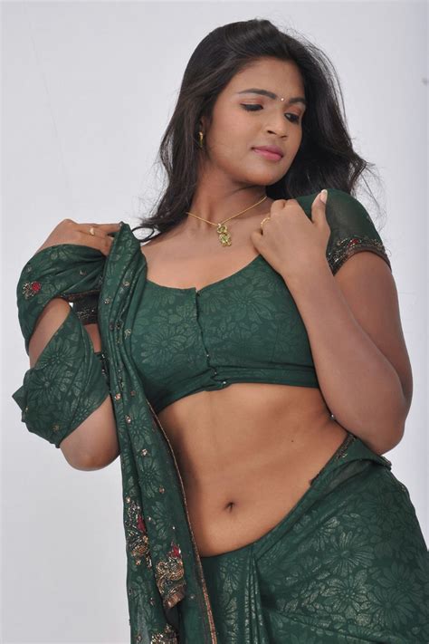 Indian Actress Hot Pics Guru Mallu Masala Hot Photos